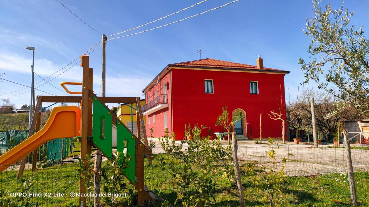 Agriturismo Macchia Dei Briganti - B&B Montefalcione Exterior foto